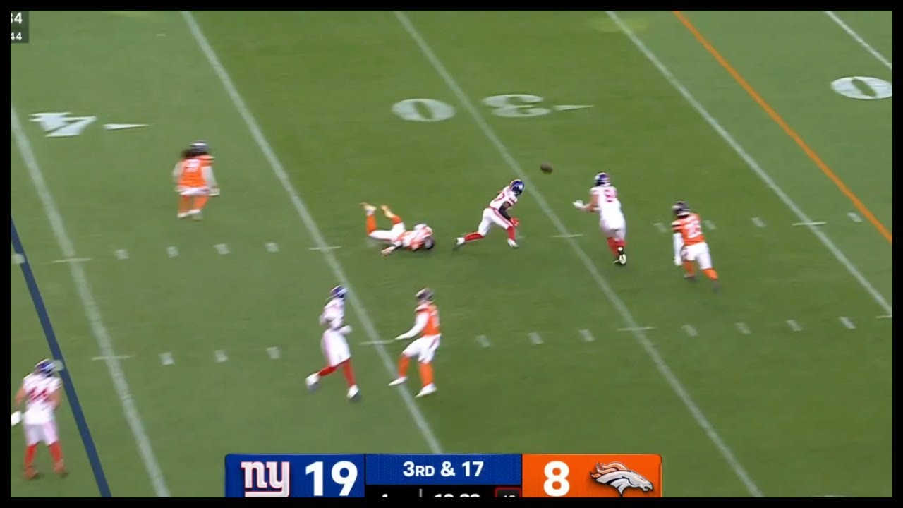 Theo Johnson's Amazing 41-Yard Tipped Pass Return Against Broncos π
