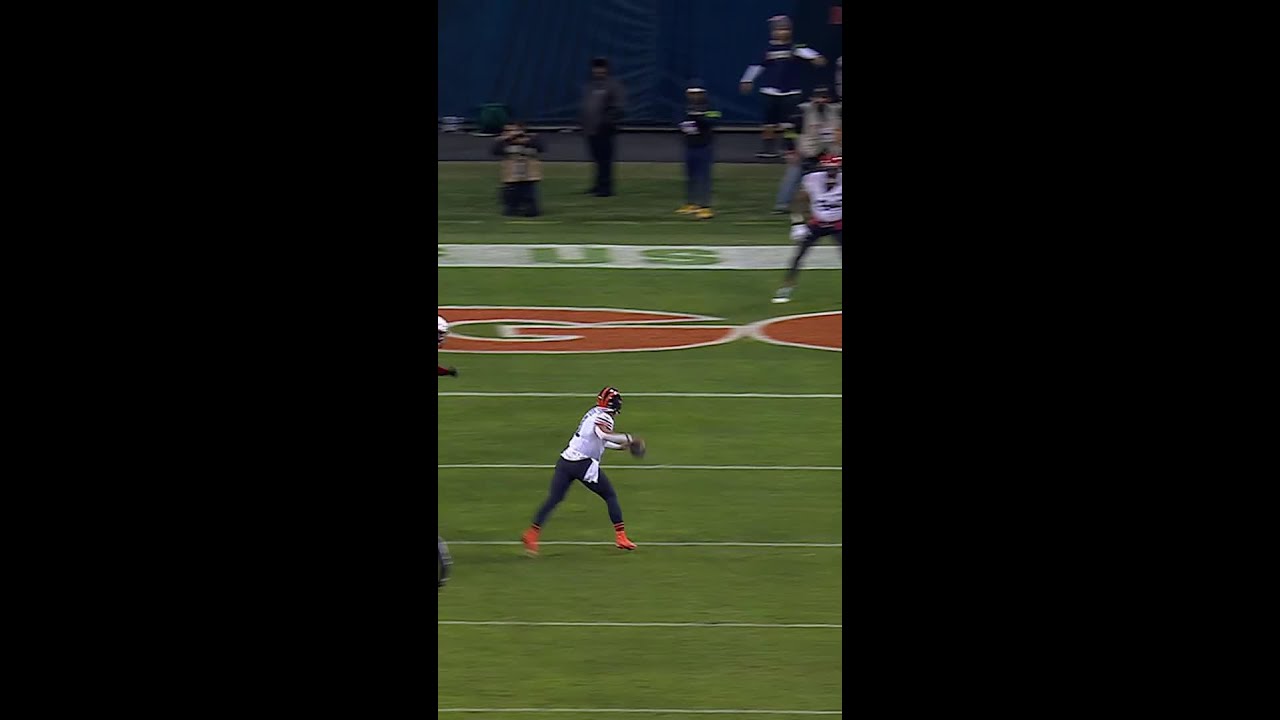 Marcedes Lewis Scores a 1-Yard Touchdown Against the Arizona Cardinals 🏈