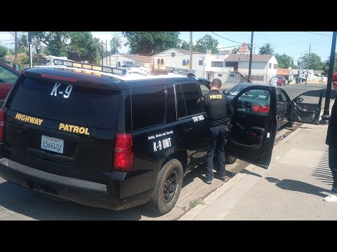 CHP Traffic Stop in the hood!! LIVE 🔴