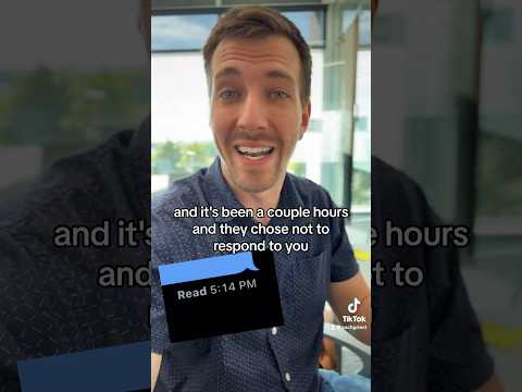 Why you should turn off read receipts iPhone text message #shorts