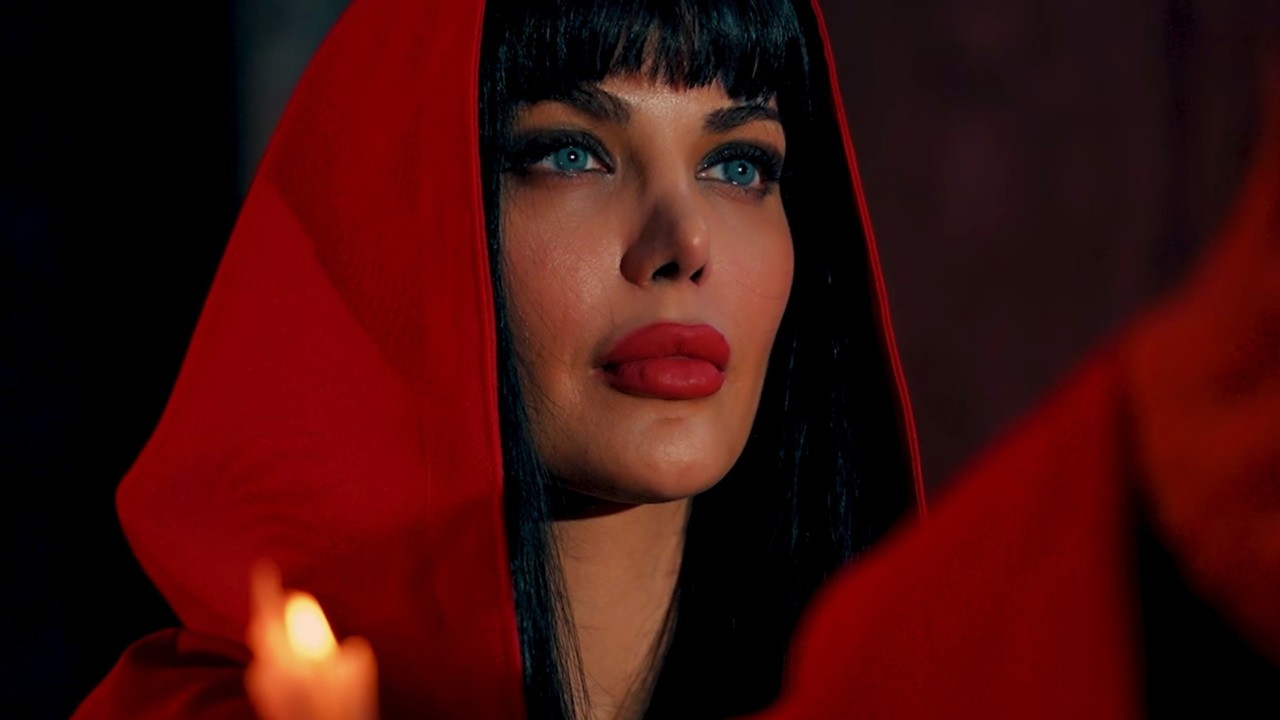 Kamro - Indilla Enigma [Official Music Video]