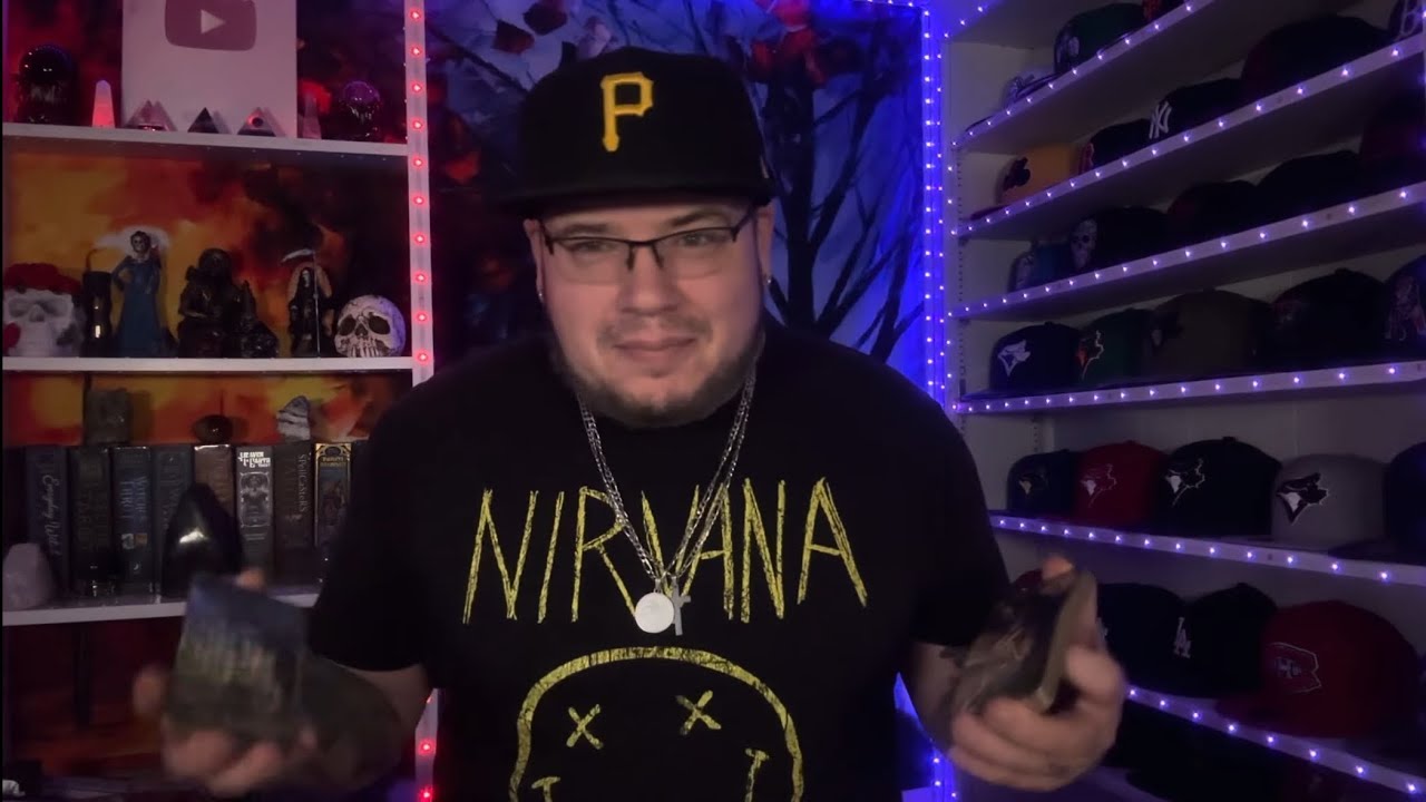 Gemini November 2025 Love Tarot Reading đź’–: A Revealing Confession