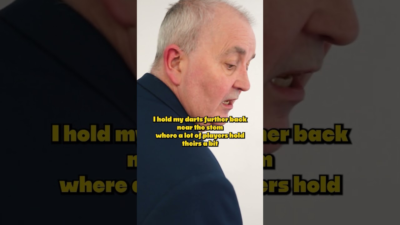 Phil Taylor Breaks Down His Throw 🎯