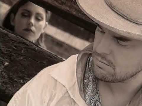 Maná - Te Lloré Un Río (Official Video) 🎶