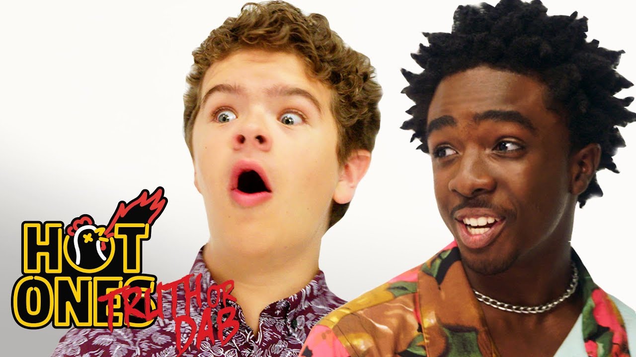 Stranger Things Stars Caleb McLaughlin & Gaten Matarazzo Take on Truth or Dabs Challenge! 🔥