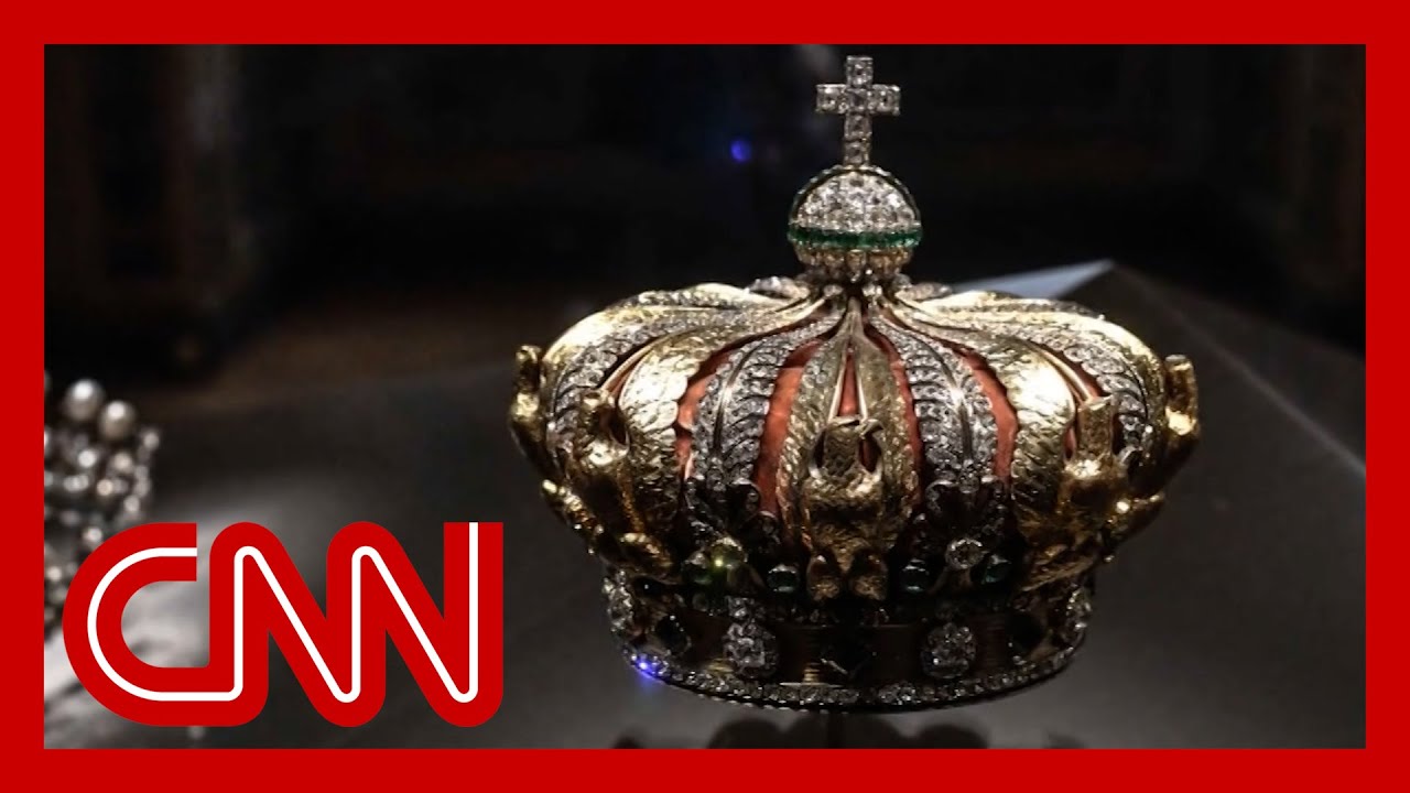 Stolen Louvre Crown Jewels Spark International Manhunt 🔍