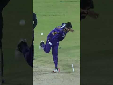 Usman Tariq Bowling Action #QGvMS #HBLPSL9 #KhulKeKhel #SportsCentral #Shorts M2A1A