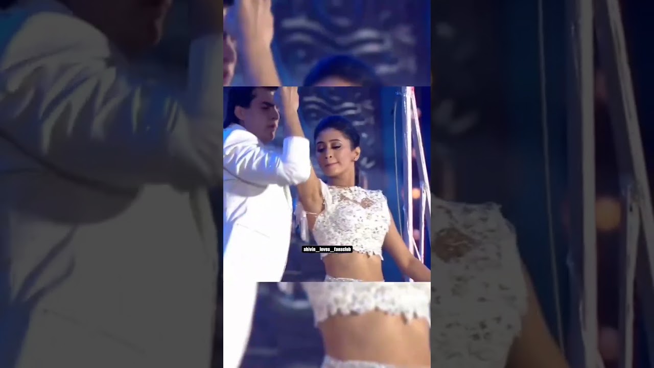 Watch Momo Shivi's Stunning Dance Performance! 💃