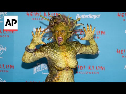 Heidi Klum dresses as Medusa for Halloween