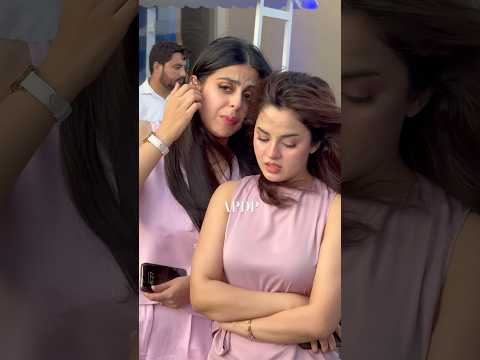 #KomalMeer and #YashmaGill at a beach party .