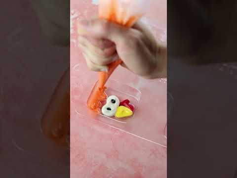 Turkey Chocolate Covered Oreos! #shorts #shorts30 #thanksgiving