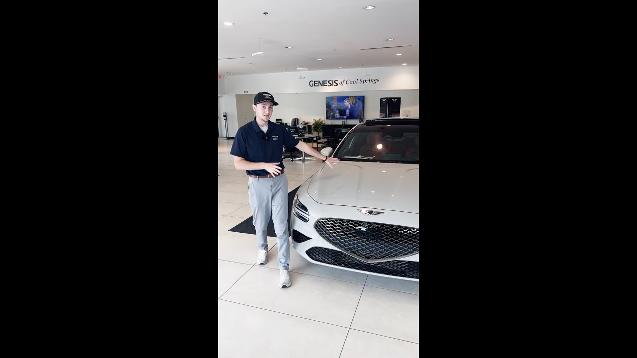 2026 G70 3.3T Sport Prestige AWD: Power & Elegance