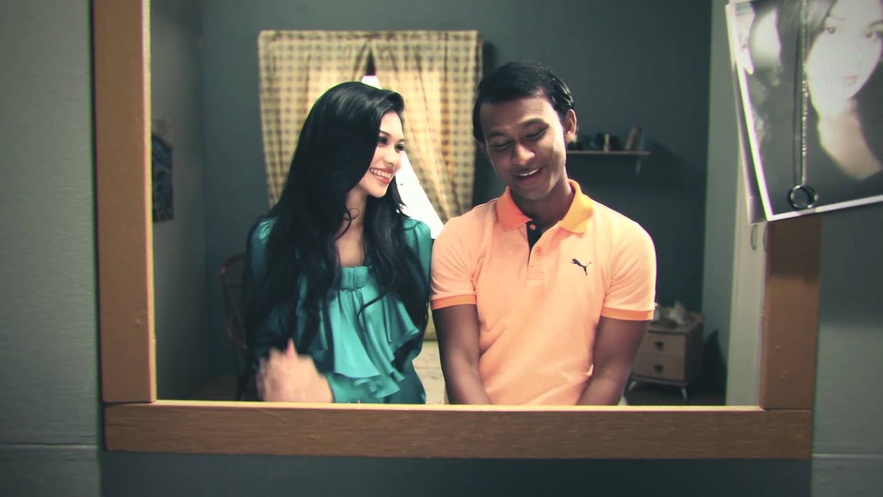 Black & Malique - Teman Pengganti (Official Video) πΆ