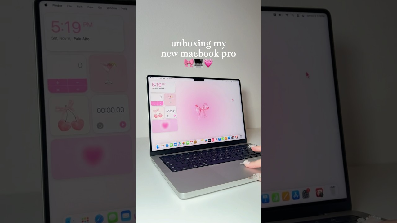 Unboxing My Silver M4 MacBook Pro 💻