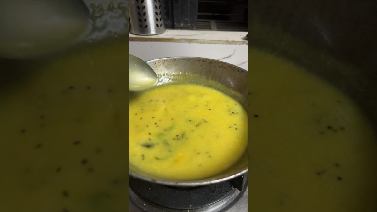 Khaman Ni Kadhi Recipe 🥣