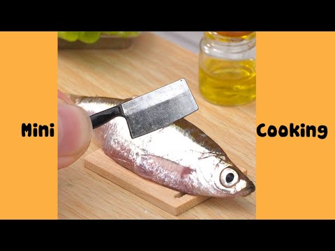 Miniature Thai Crispy Fish With Chili Garlic Sauce