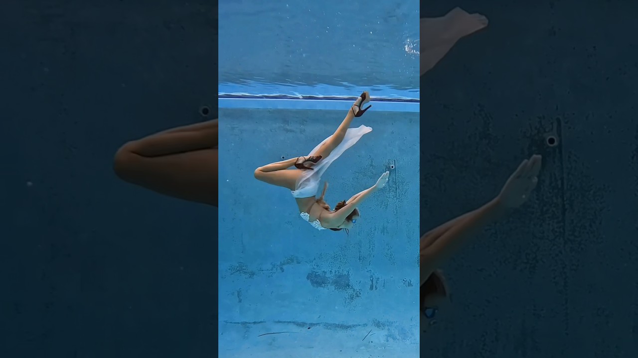 Underwater Ballet Performance 🩰