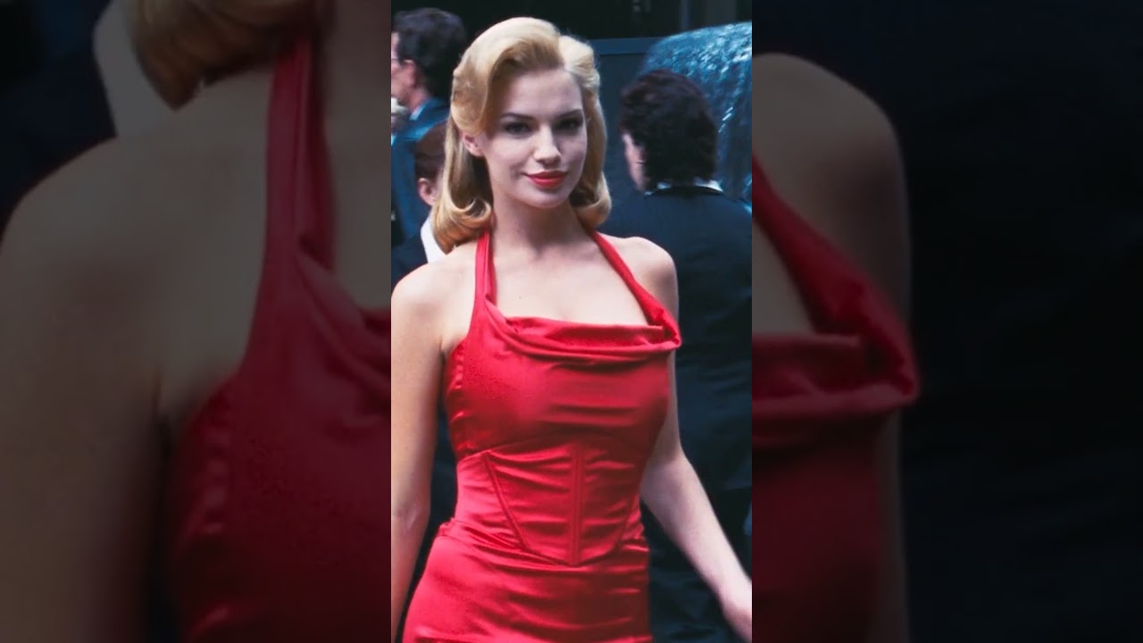 The Matrix: Neo Uncovers the Truth 🕶️