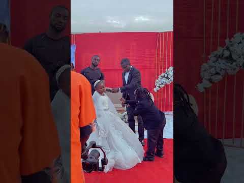 Ebube Obio has fallen in love. #nollywood #africanfilms #movie #nigerianactor #love