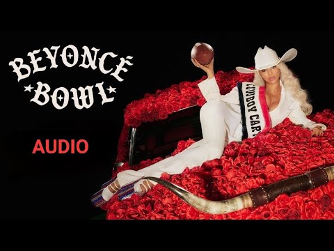 Beyoncé Performs at NFL Halftime 🎶