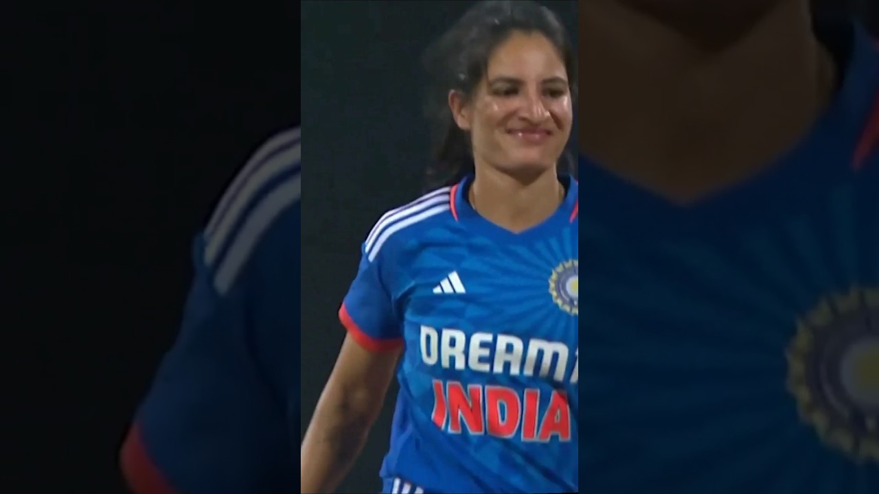 Women cricketer #Renuka Singh bast boling #cricket