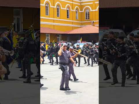 Desfile dos 55 anos da ROTA começa! Som marcante da banda de música da Polícia Militar de São Paulo.