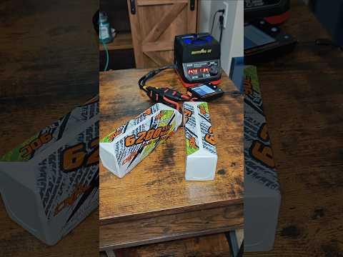 Sick discharging setup! Running cycles on some CNHL 6s 6200mah 90c batteries! #innovationrc #CNHL