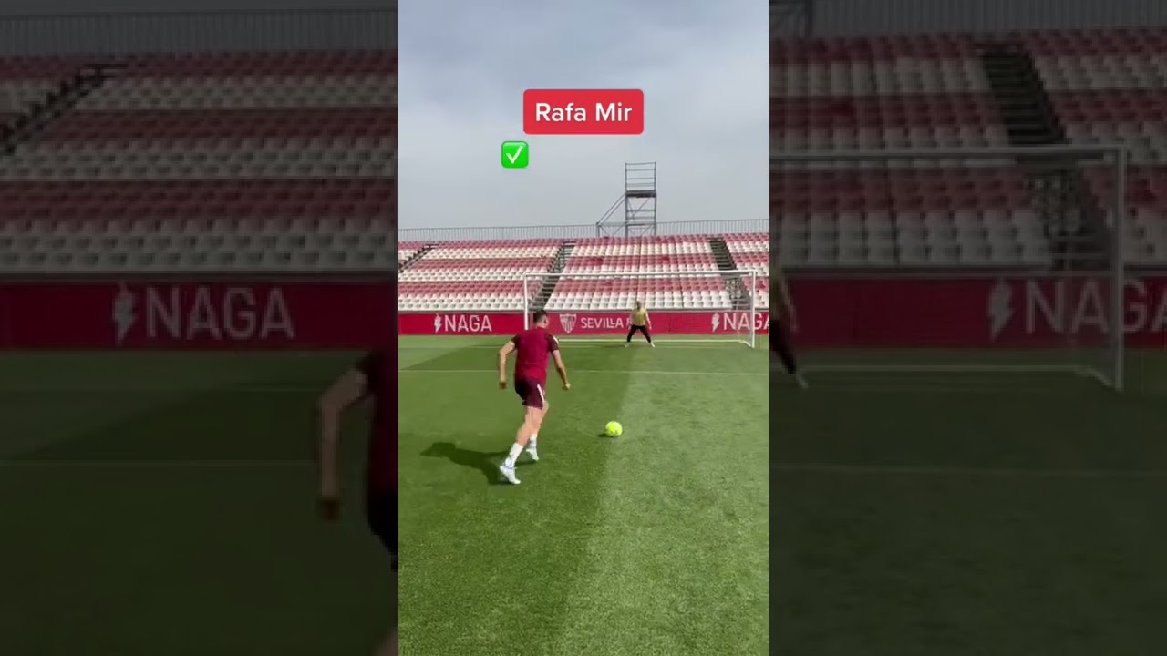 Penalty Challenge with Rafa Mir ⚽ | Incredible Skills & Saves!