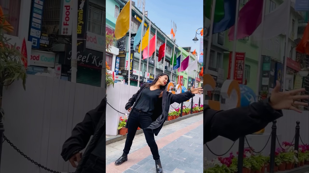 Badshah O Badshah 😎💃🏻 | Energetic Bollywood Dance #Shorts