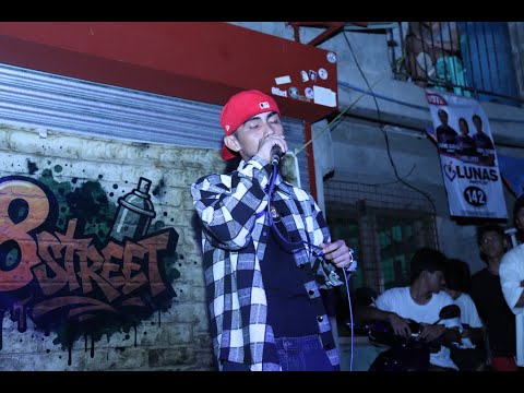 KUYS – Tunog (Live Performance at 8Street)