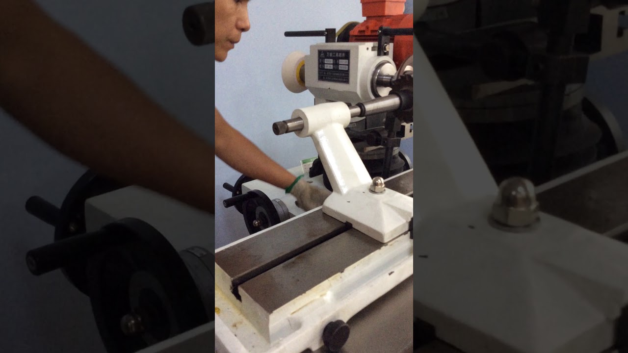 MQ6025A universal tool grinder (Hobbing cutter grinding )