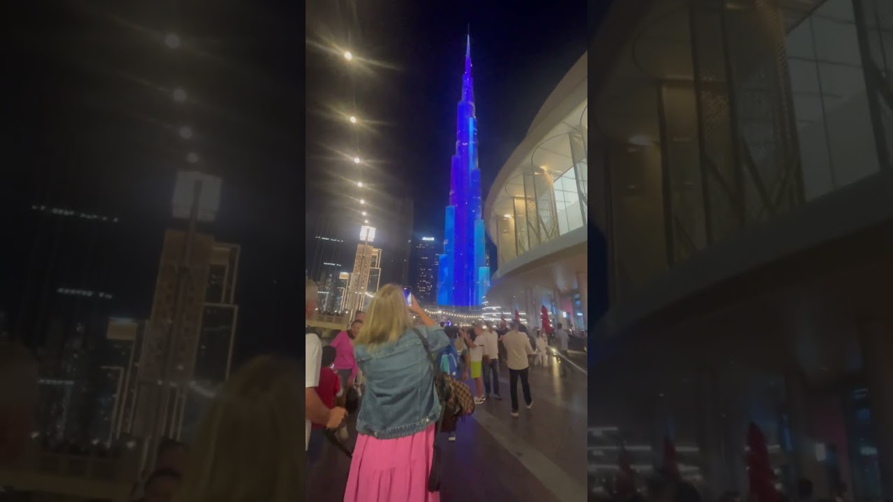 Spectacular Burj Khalifa Light Show π | Memes & Roblox Fun