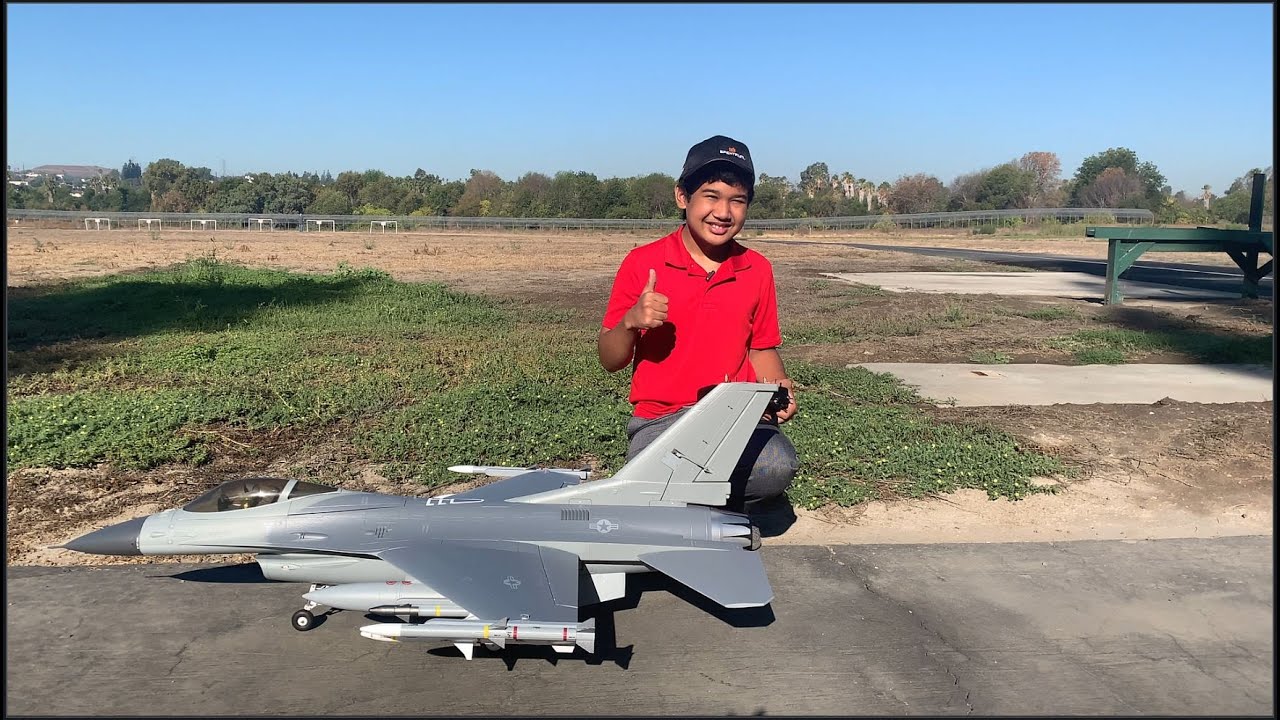 E-flite F-16 80mm Maiden Flight ✈️ | Watch This Amazing Jet Take Off!