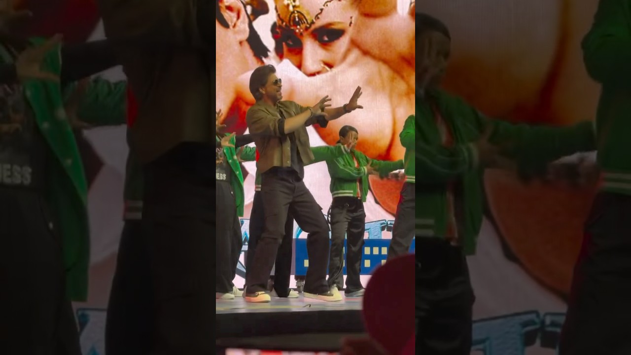 Shah Rukh Khan's Iconic Hit 'Chammak Challo' – A Must-Watch Song! 🎶