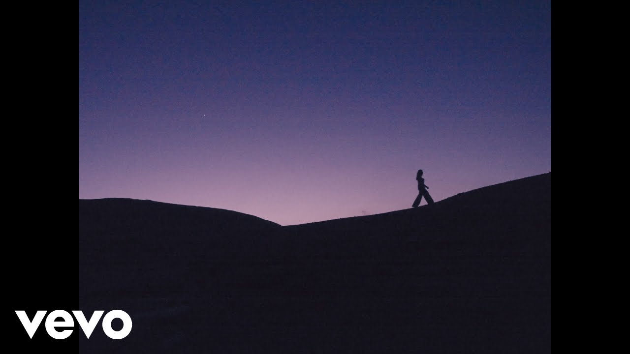 Jana Diab - So Stupid 🎶 Official Visualizer Out Now!