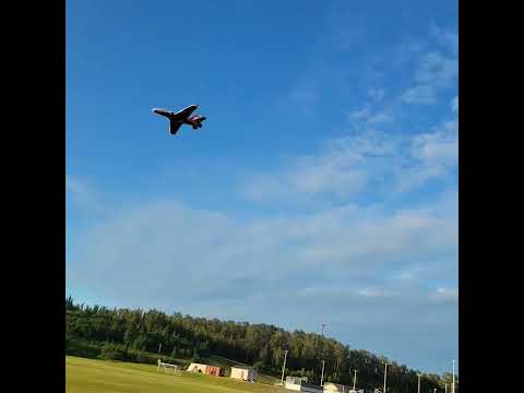 Full Speed Pass E-Flight Viper 90mm, Aprox 120mph. #rc #jet #aviation #wild #airplane #shorts