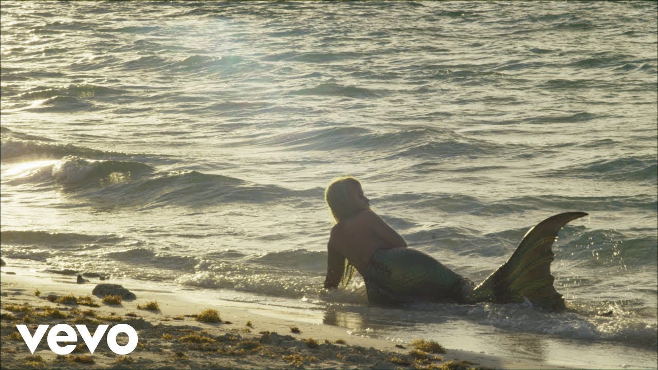 Nicki Minaj ft. Ariana Grande - Bed 🎶