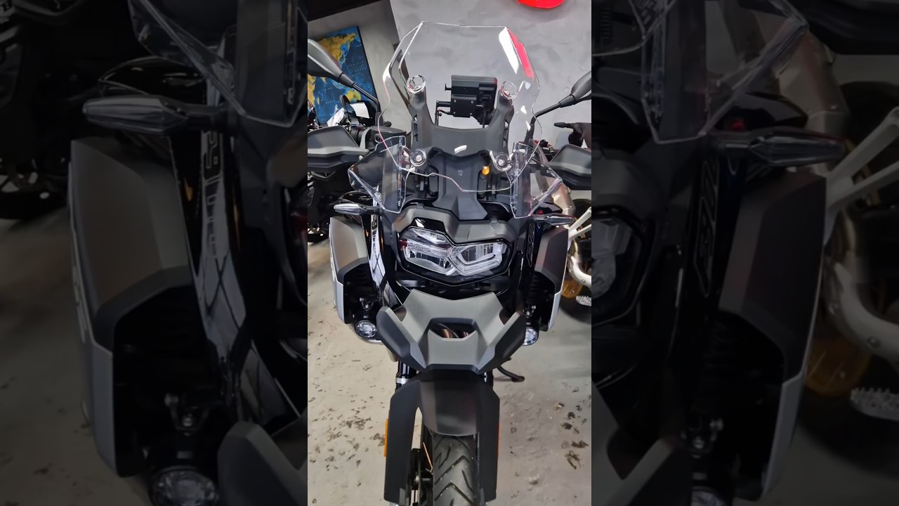 BMW F900 GS Adventure: Enduro Motorcycle 🚵‍♂️