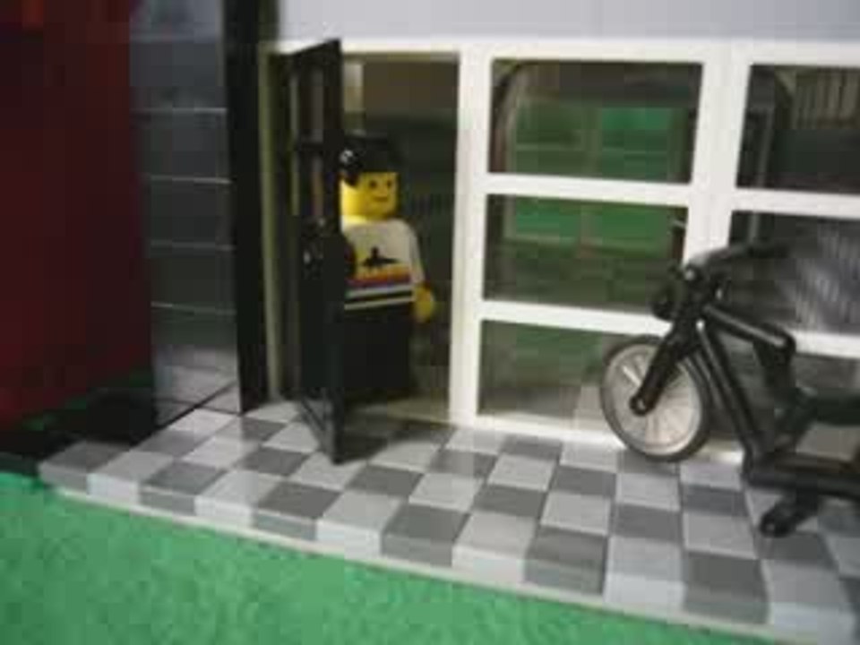 Swift Entry: LEGO Guy Slams Door 🚪
