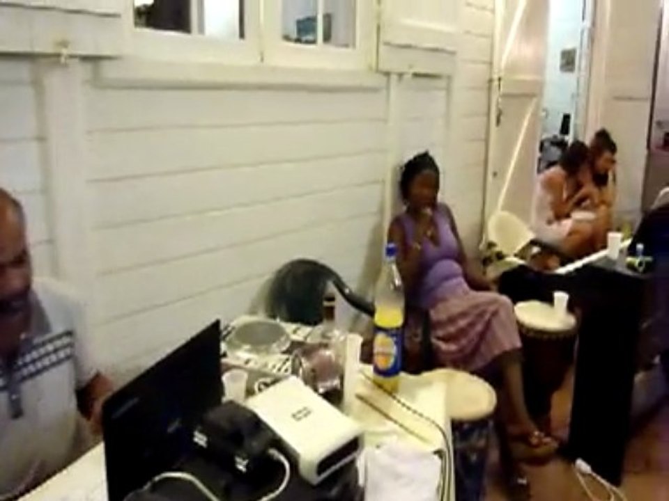 Daniel et José: Un Moment d'Expression 🎤