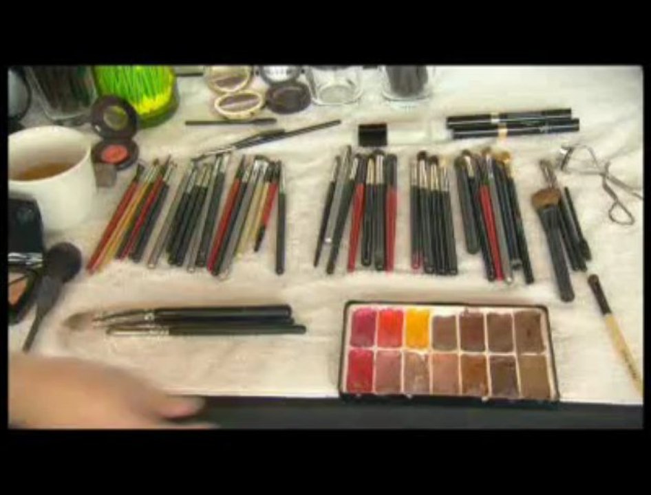 Leakage of the Jimmy Choo collection for H&M!