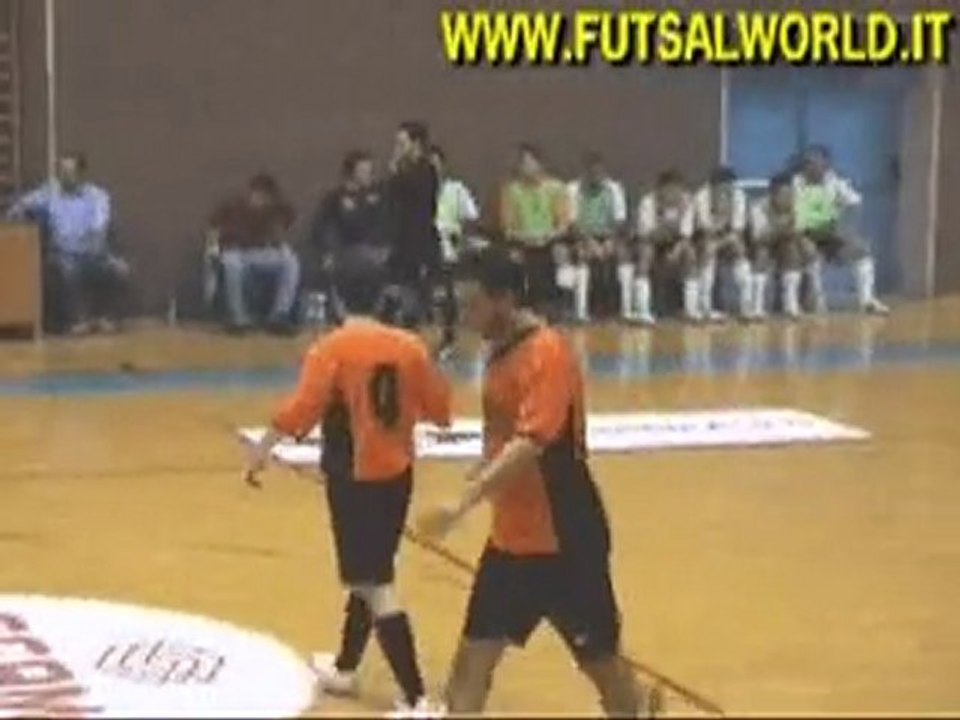 11/12/9 futsal gol,azioni,falli,parate ecc ecc....