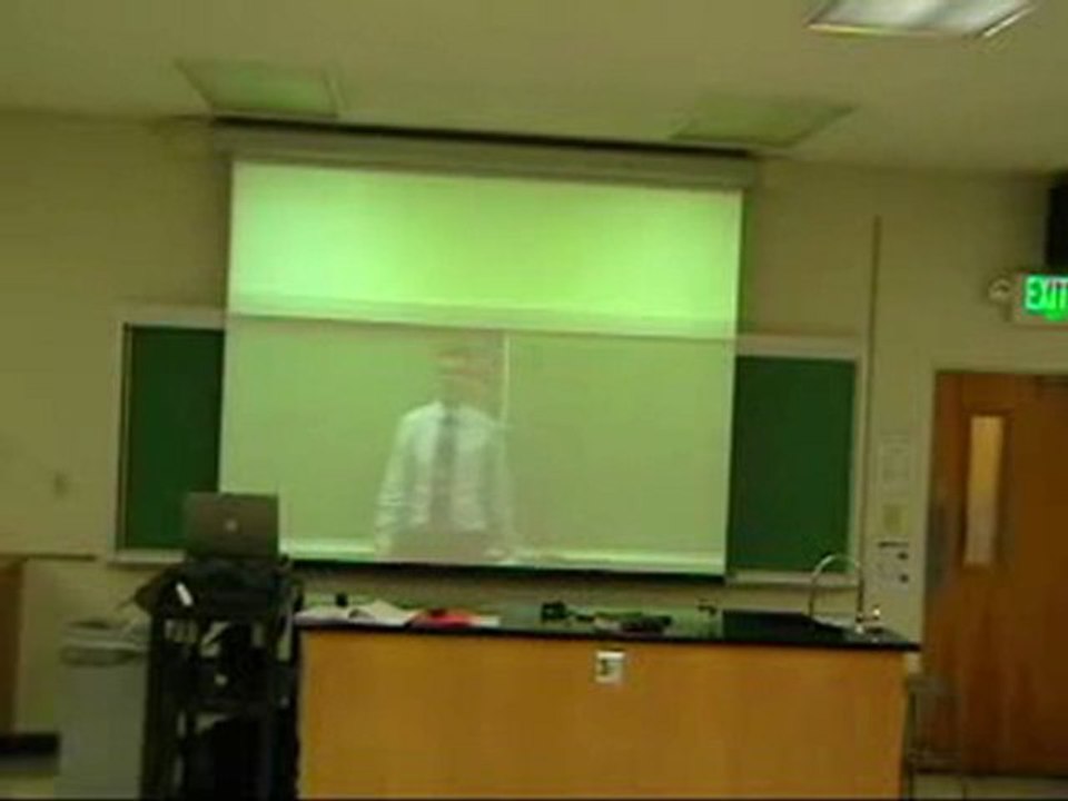 halloween-cours-maths: un prof trés..spécial...