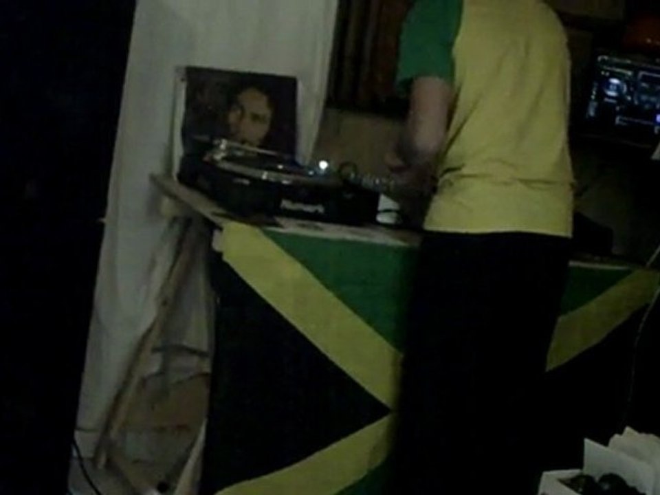 reggae music massives!!!!!