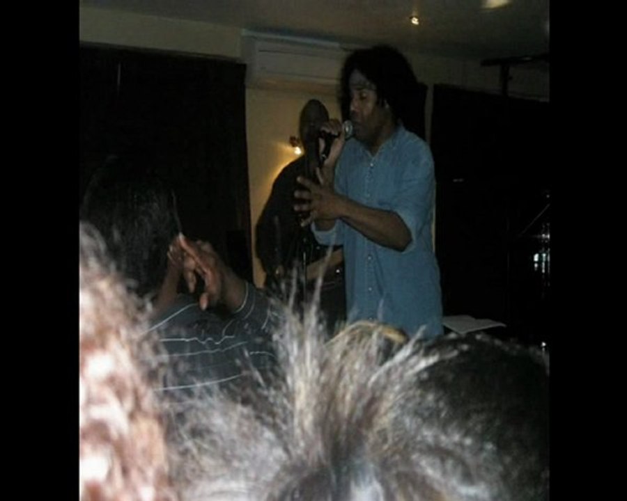 T'es resté dans ma tête ( Naéssayé )