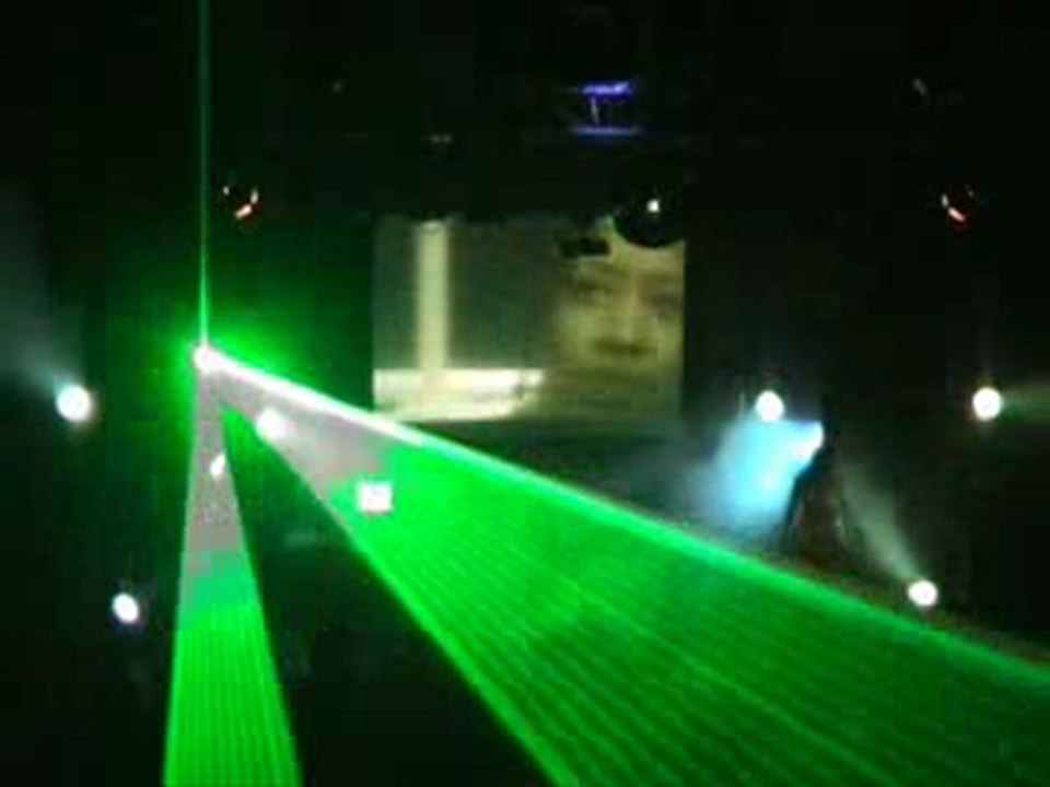 Ultra 90s - Mr Vain - Live