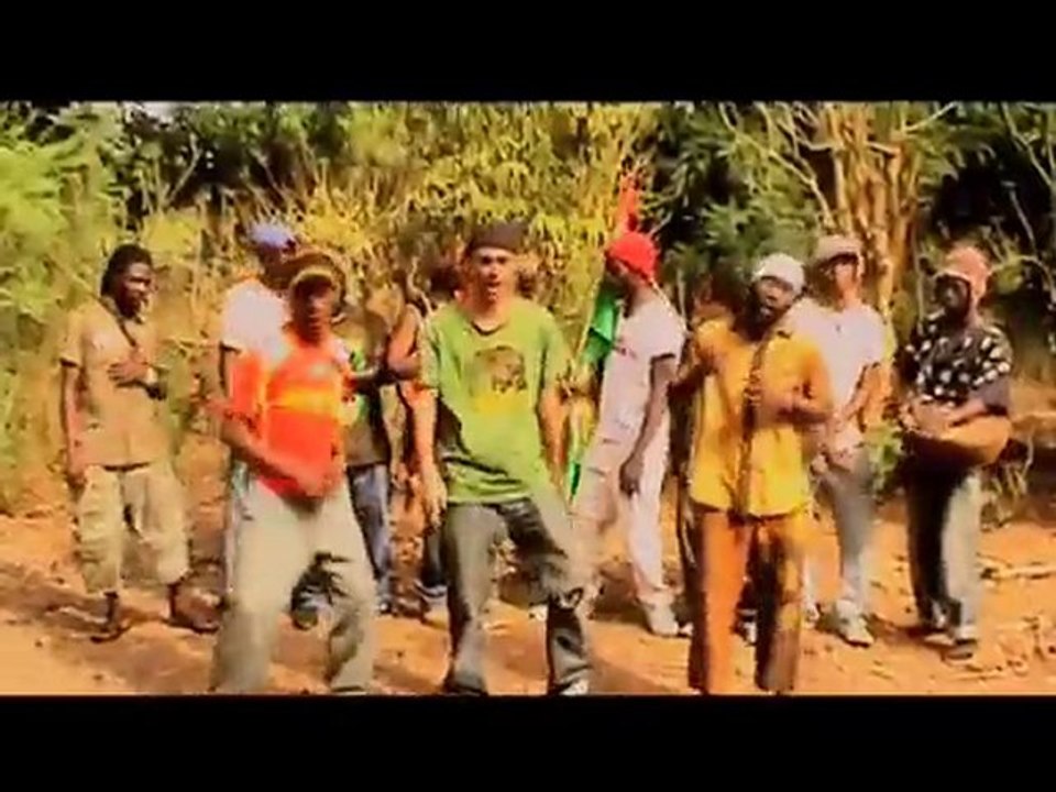 ANTOFF's Debut Video 'SISTER' 🌍