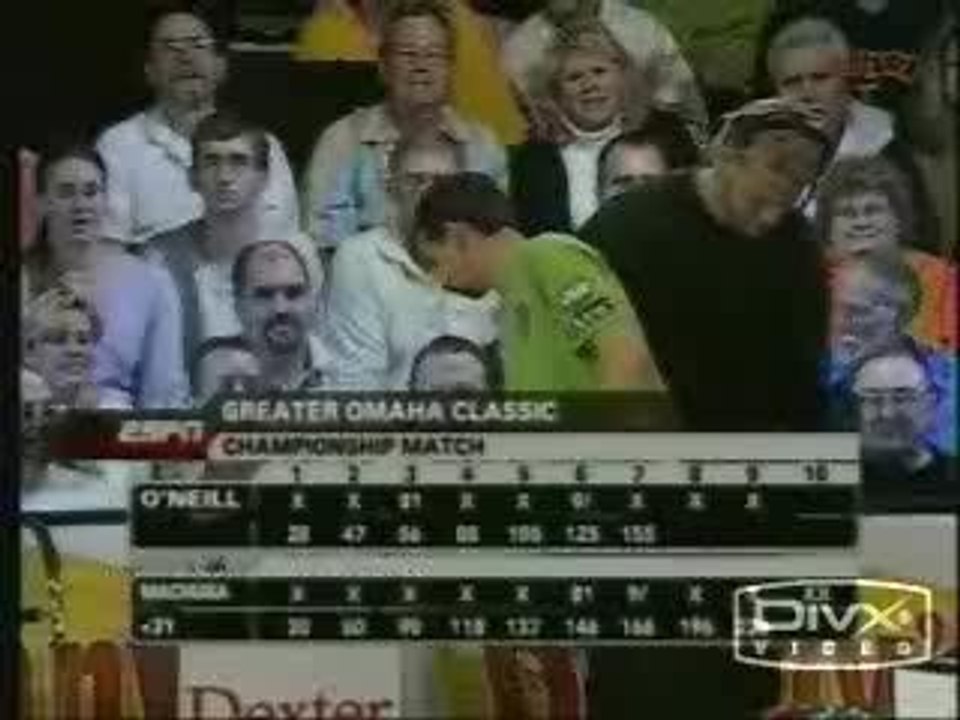 How a Professional Bowler Executes the Perfect Release