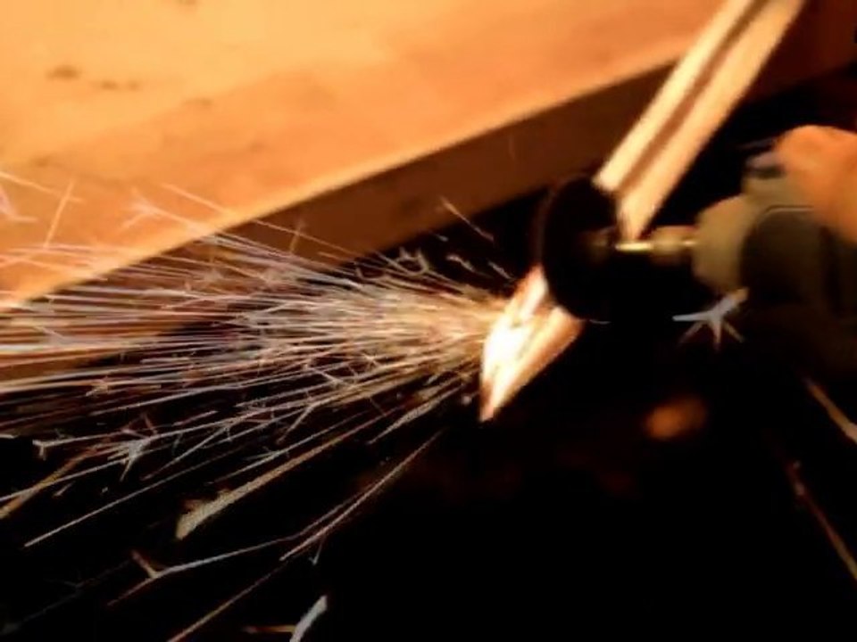 Assassin's Creed Hidden Blade: BFX: DIY