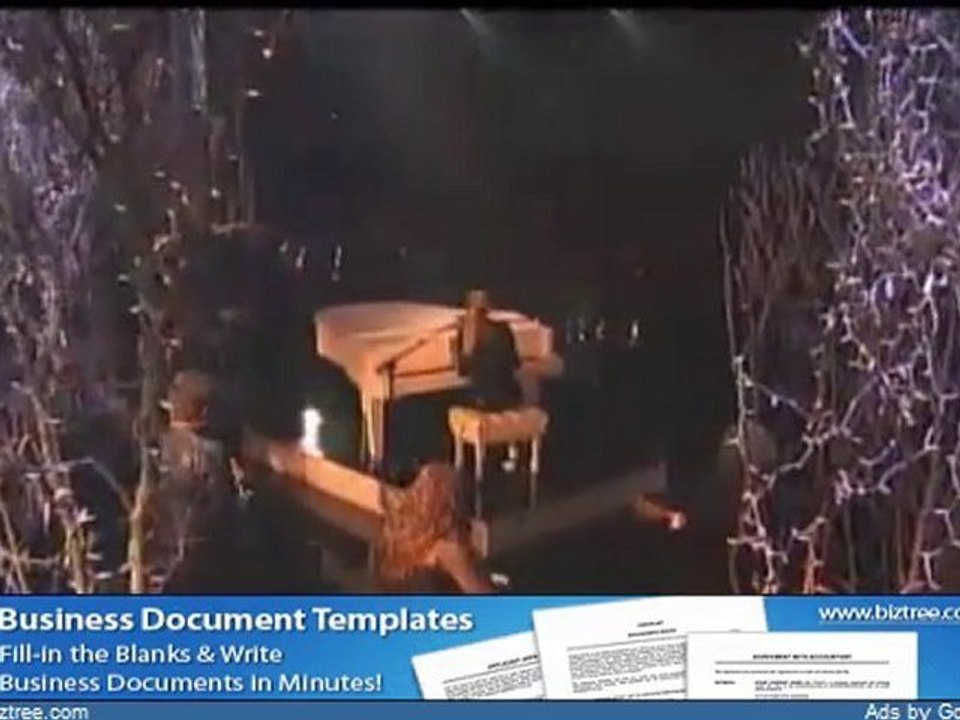 Taylor Swift - Back to december / Apologize (AMAs 2010)